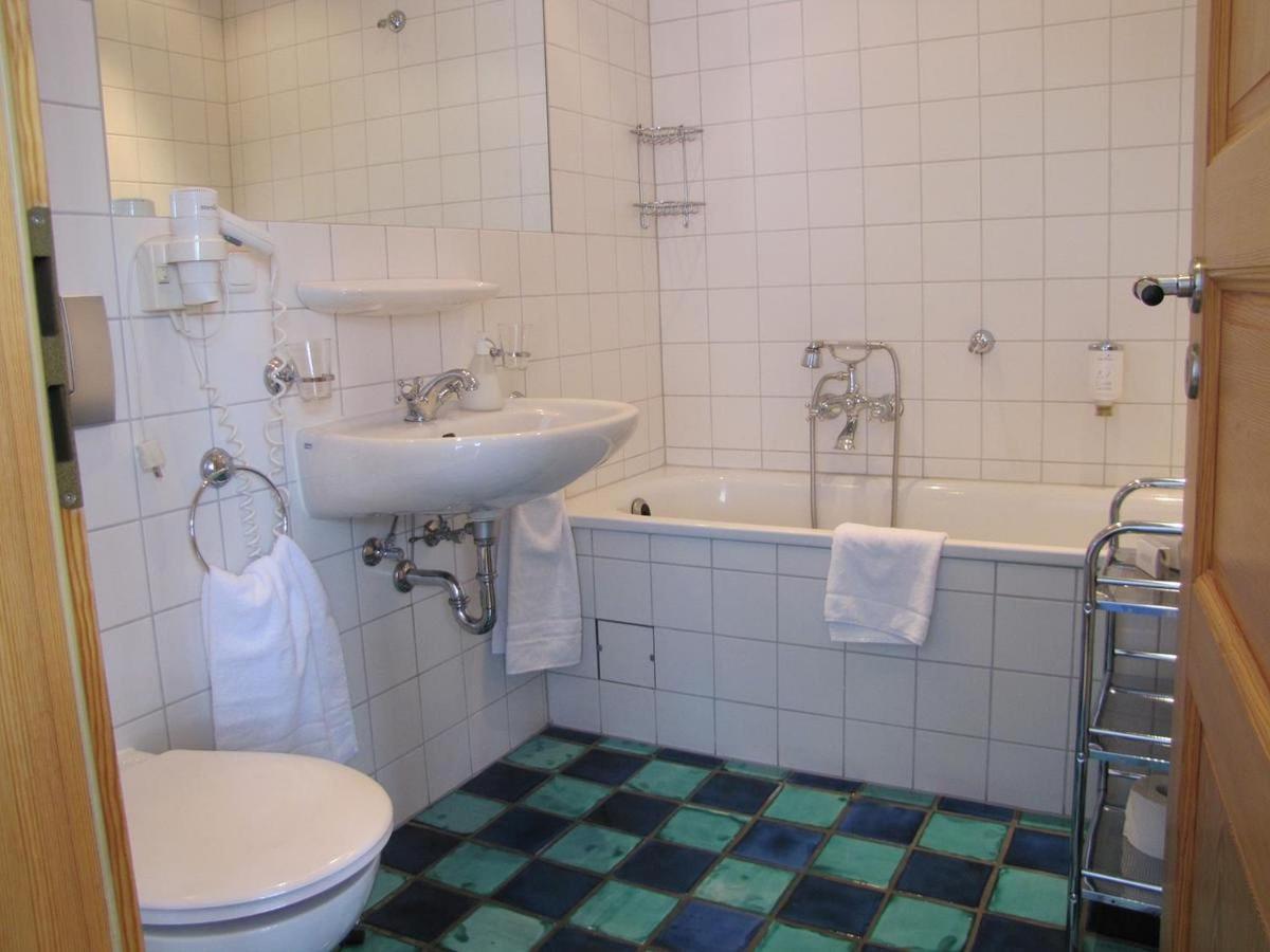 Der Seehof Rheinsberg Bagian luar foto